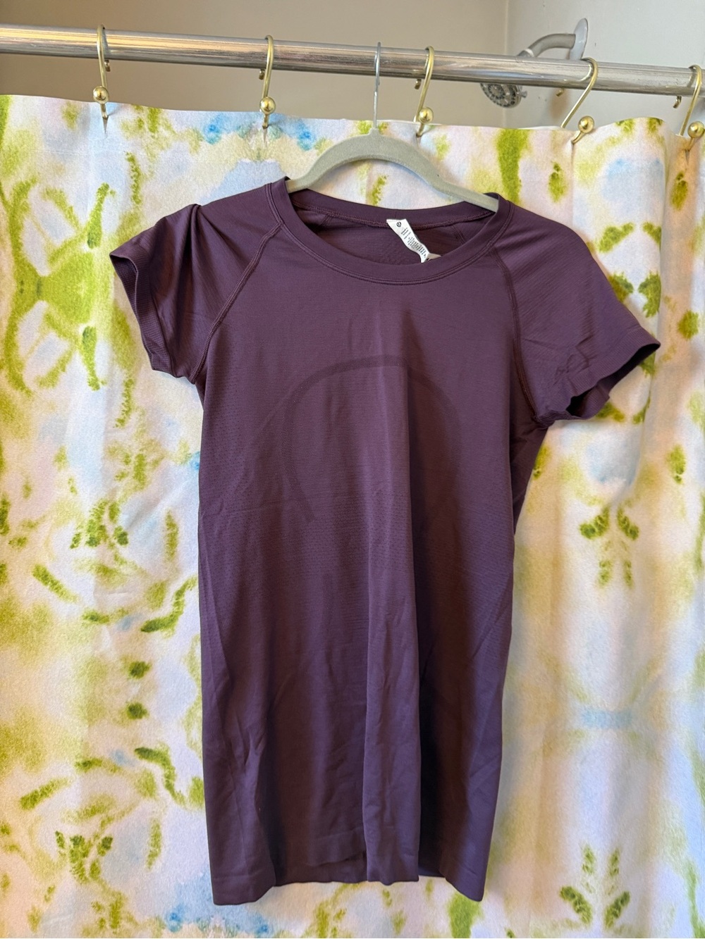 Lululemon Swiftly Tech short sleeve top size 6